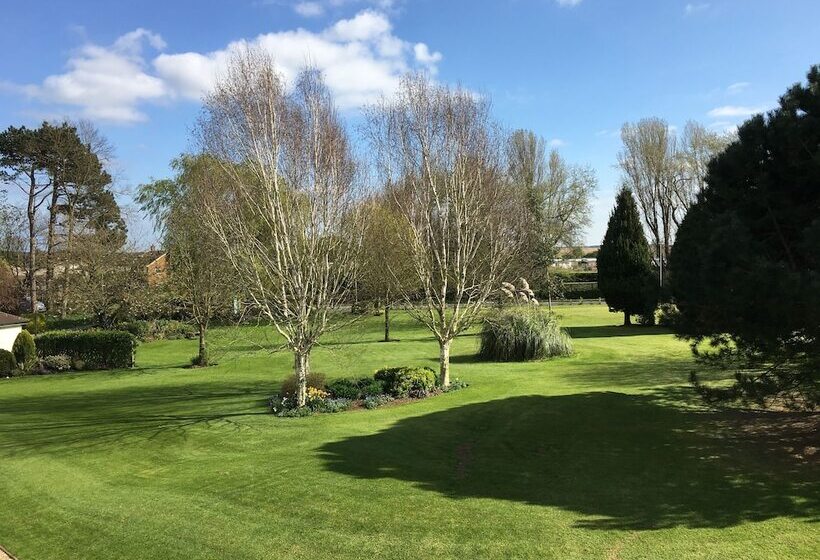 Семейный Номер, Burton Lodge Guest House & Spa
