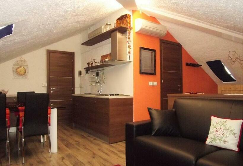 Студия Стандарт, Tenuta I Lecci
