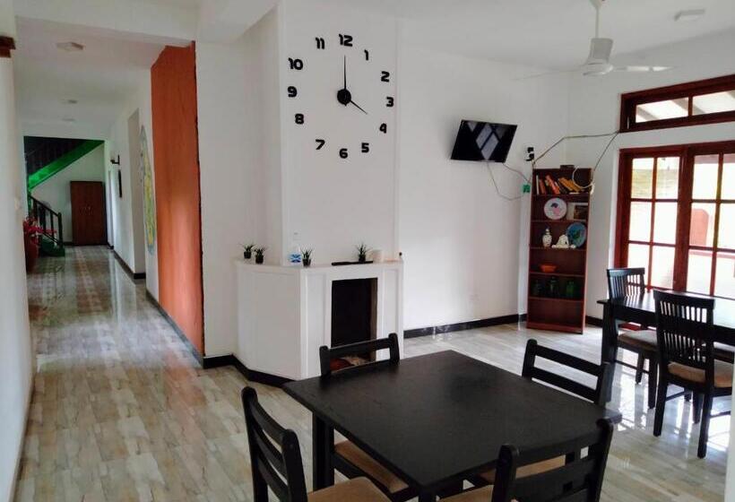 Номер Стандарт с Террасой, Club Villa