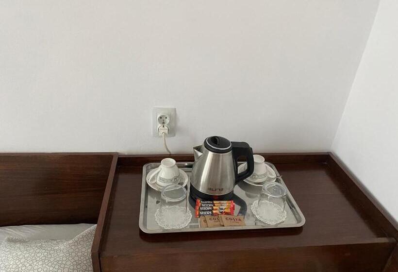 Люкс с Балконом, Family Hotel May