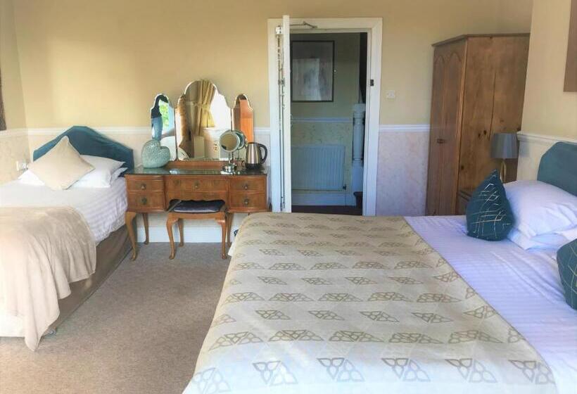 Семейный Номер, Buckingham Lodge Guest House