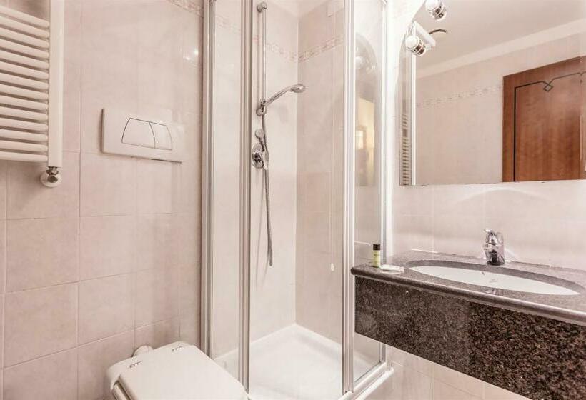 Номер Стандарт Индивидуальный, Raeli Hotel Luce
