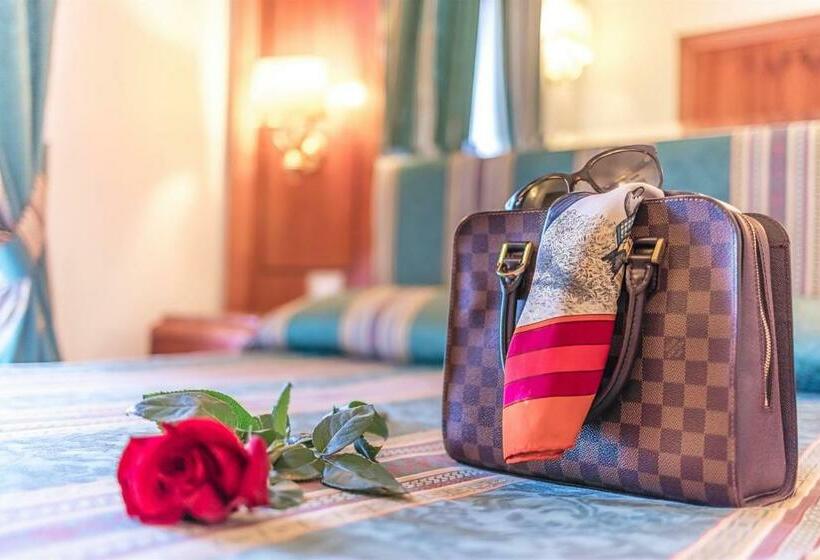 Номер Стандарт, Raeli Hotel Luce