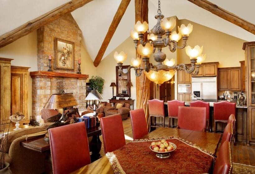 سوئیت پنت هاوس, Snake River Lodge & Spa