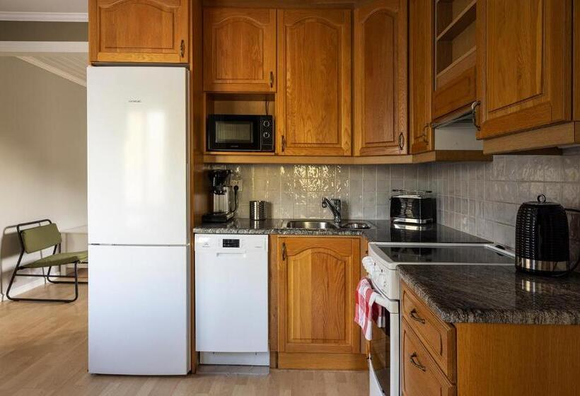 Дом 1 Спальня, Strandnäs Hotell