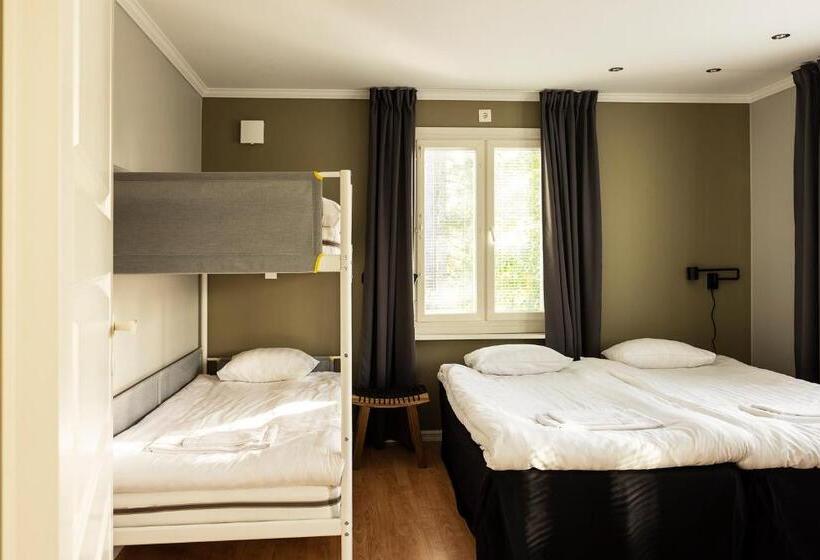 منزل غرفة نوم واحدة, Strandnäs Hotell