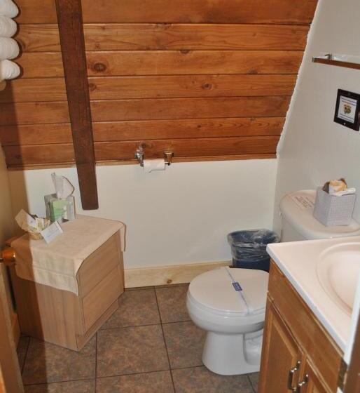 샬레, Aspen Inn