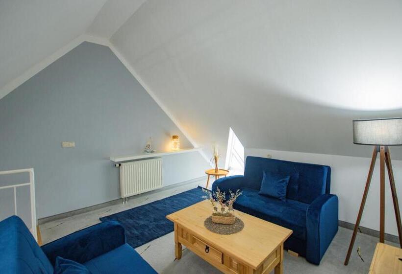 Полулюкс, Inselhotel Kleiner Bodden