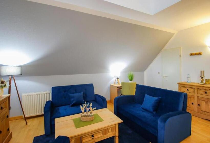 Люкс, Inselhotel Kleiner Bodden
