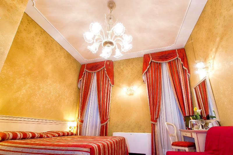 Chambre Supérieure, Regence Etoile