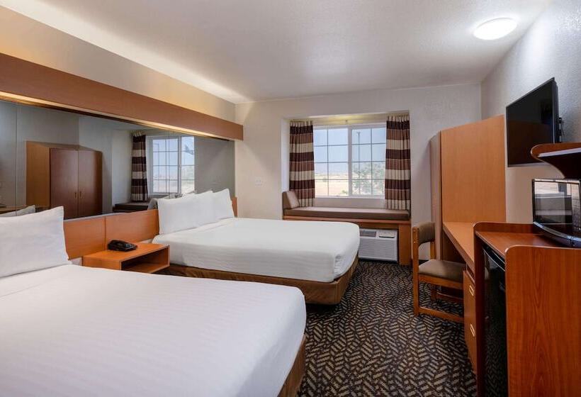 Номер Стандарт 2 Двуспальные Кровати, Microtel Inn & Suites By Wyndham Salt Lake City Airport