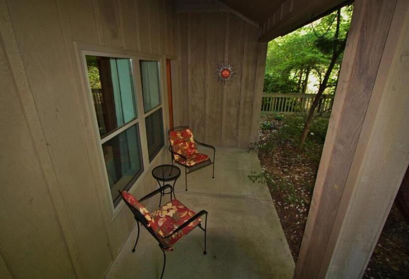 Люкс Повышенной Комфортности, The Inn At Shasta Lake