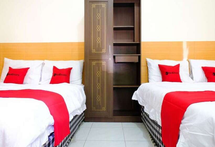 Номер Стандарт, Reddoorz Near Stab Syailendra Kopeng