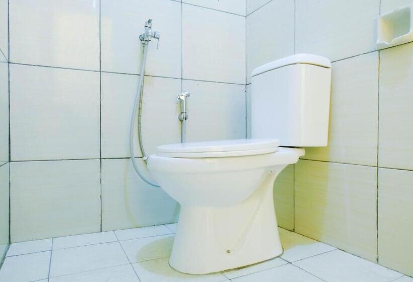 Номер Стандарт, Reddoorz Near Stab Syailendra Kopeng