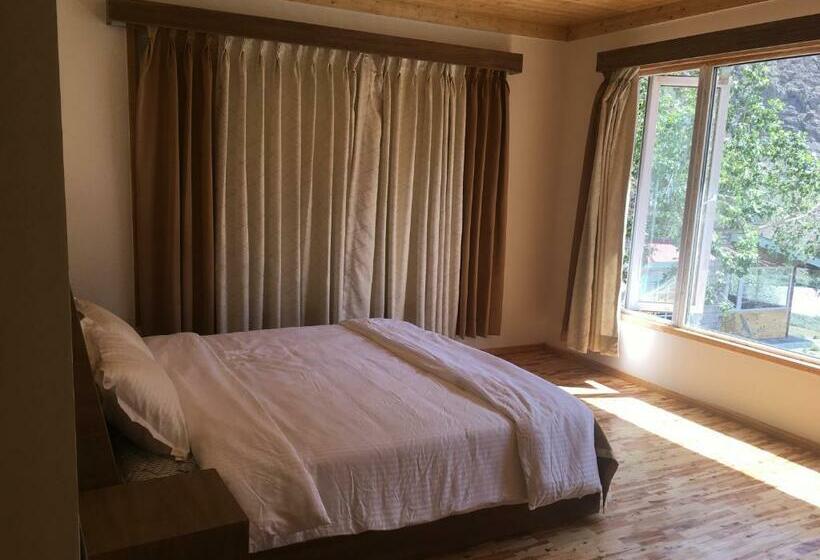 Номер Стандарт Вид на Горы, Gemoor Khar  Manor House