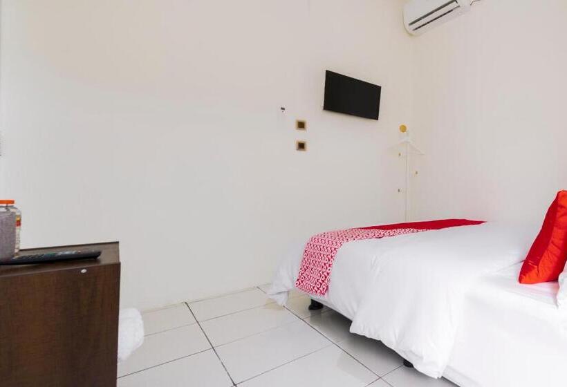 스탠다드 룸, House Of Mahira Syariah Mitra Reddoorz