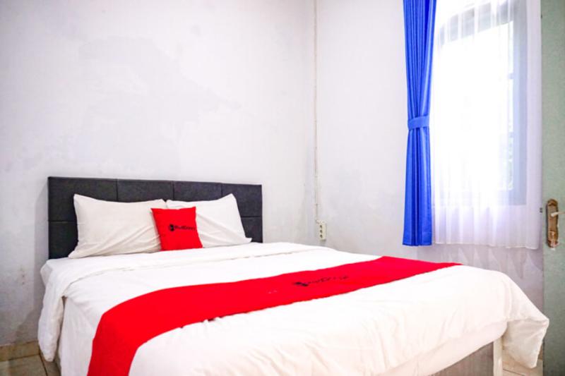 Номер Стандарт, Reddoorz @ Batubulan Gianyar