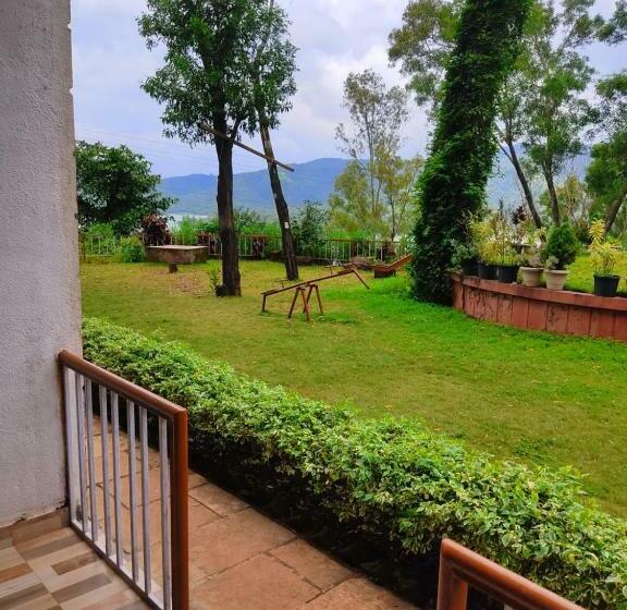 标准单人间, Nandanvan Tent & Resort Tapola