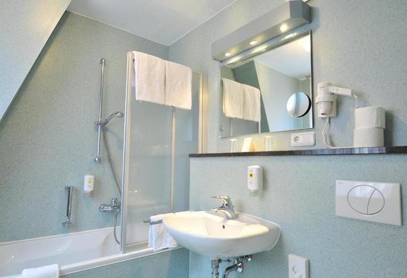 Quarto Estandar, Akzent Hotel Schranne
