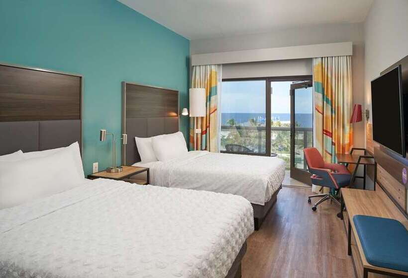 Номер Deluxe, Hilton Vancouver Metrotown