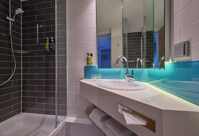 اتاق استاندارد با تخت دوبل, Holiday Inn Express Frankfurt Airport, An Ihg