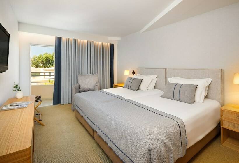 Полулюкс, Portobay Falesia