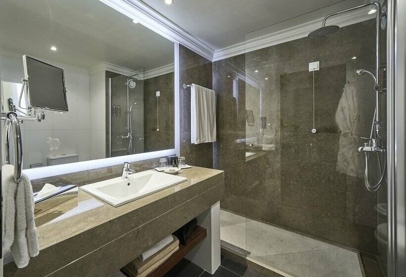 Полулюкс, Portobay Falesia