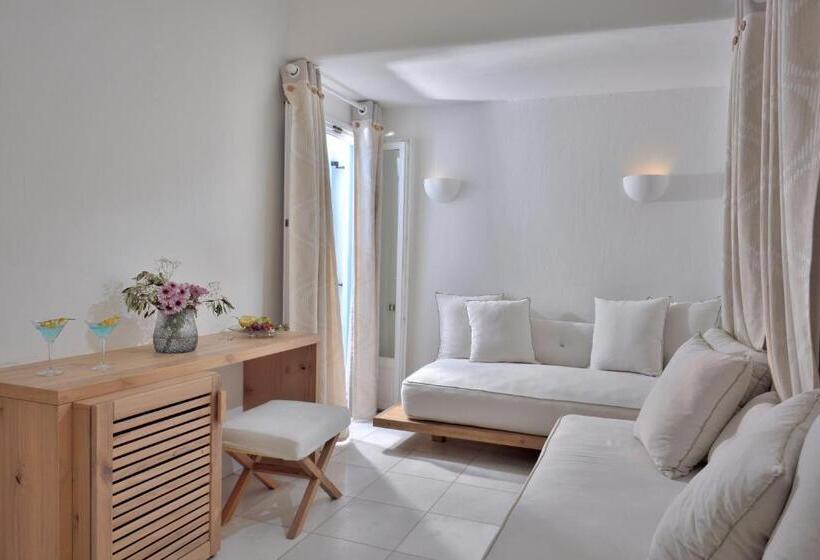 سوییت جونیور با چشم‌انداز دریا, Saint John Hotel Villas & Spa