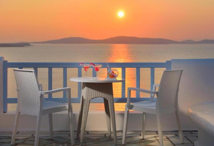 سوییت جونیور با چشم‌انداز دریا, Saint John Hotel Villas & Spa