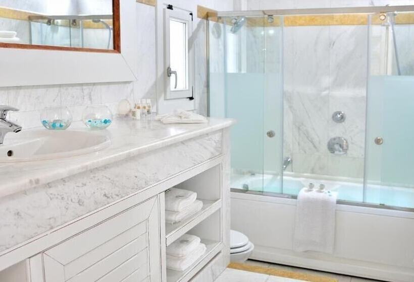 اتاق استاندارد با چشم‌انداز دریا, Saint John Hotel Villas & Spa