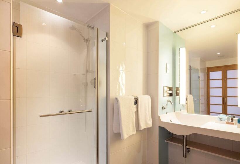수피리어 룸, Novotel Bristol Centre