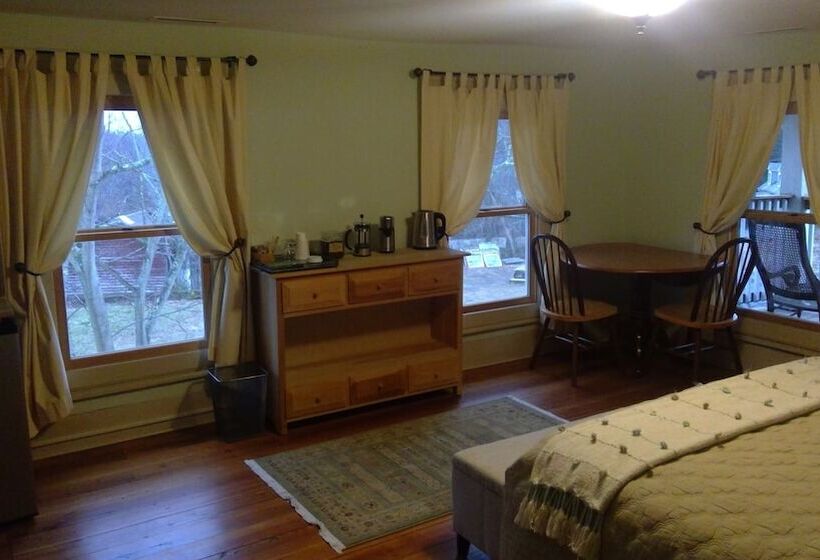Номер Стандарт Трехместный, Bliss Point Farm And B&b, Llc