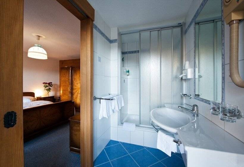 Номер Стандарт, La Vallée Hôtel &spa