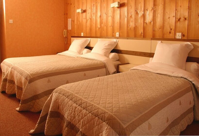 Четырехместный Номер Стандарт, Hôtel Le Christania