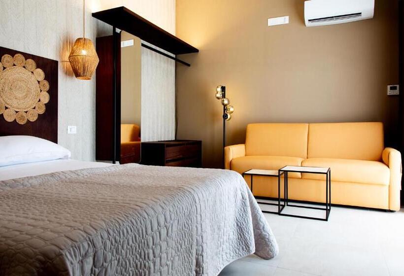 جناح جونيور مزوَّد بتراس, Albergo Il Giardino