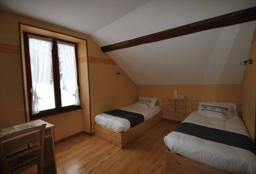 スタンダードルーム, Auberge Du Hérisson