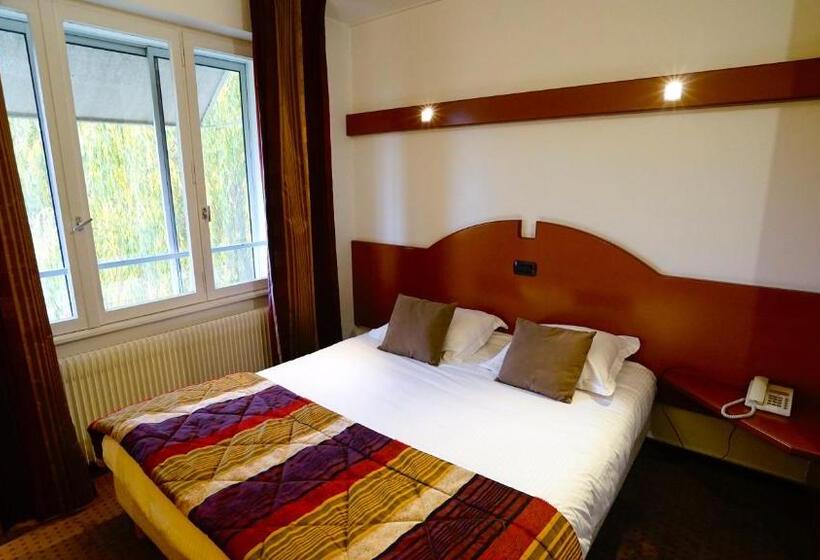 Номер Economy Индивидуальный, Boutique Logis Hôtel Relais De Vincey