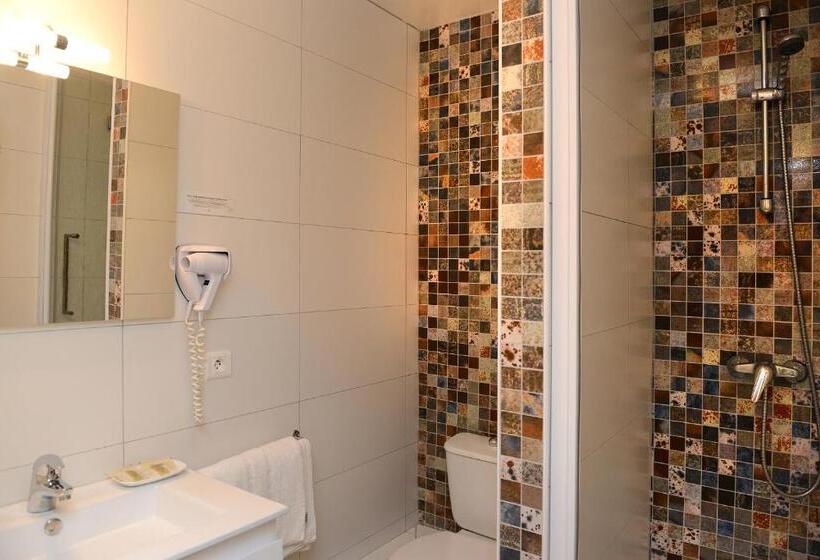 Номер Стандарт, Logis Hôtel Andreinia & Cabanes
