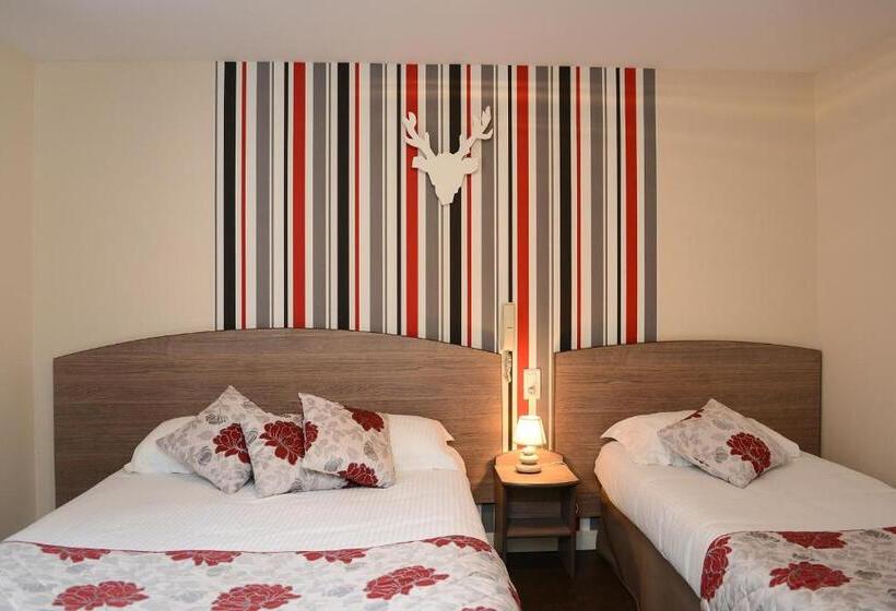 Номер Стандарт Трехместный, Logis Hôtel Andreinia & Cabanes