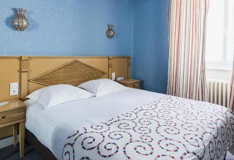 Номер Стандарт, Logis Auberge De La Sélune