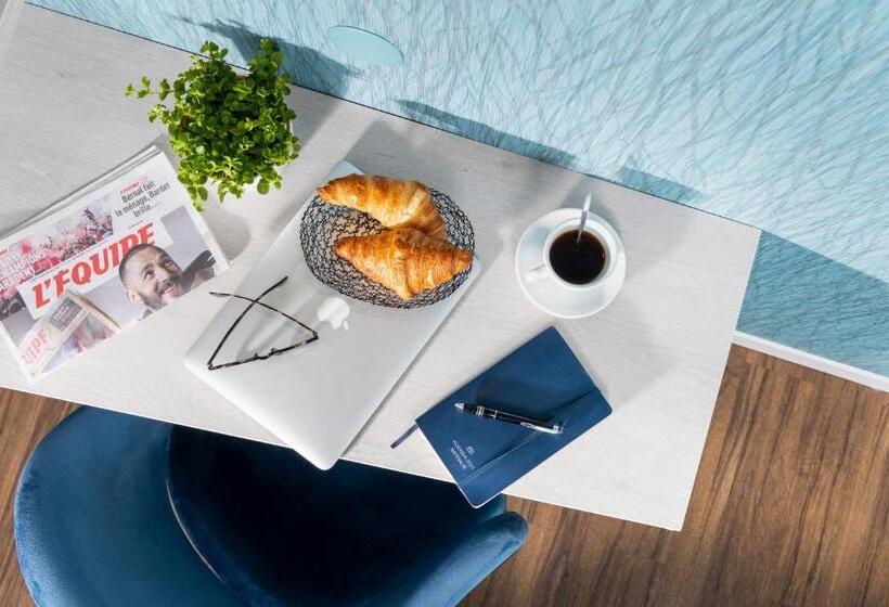 Номер Комфорт Индивидуальный, Logis Hôtel Restaurant Le Fontarabie
