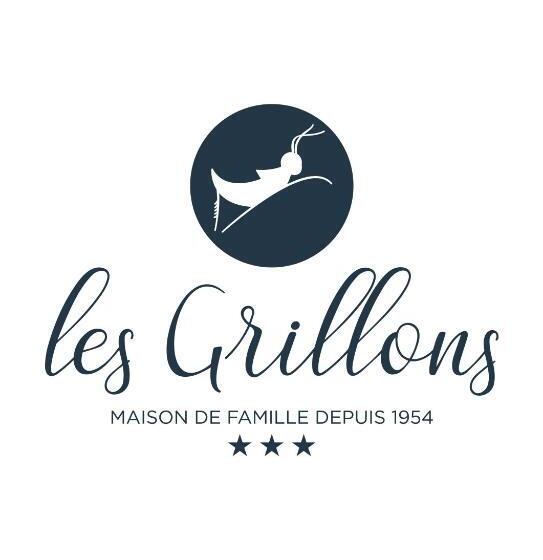 Номер Стандарт с Балконом, Hôtel Les Grillons