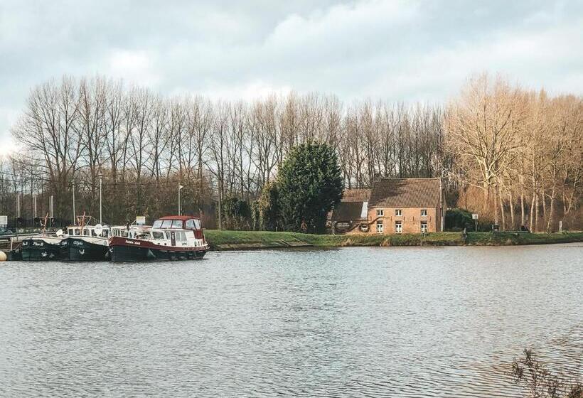 经济房, Hoeve Westdijk