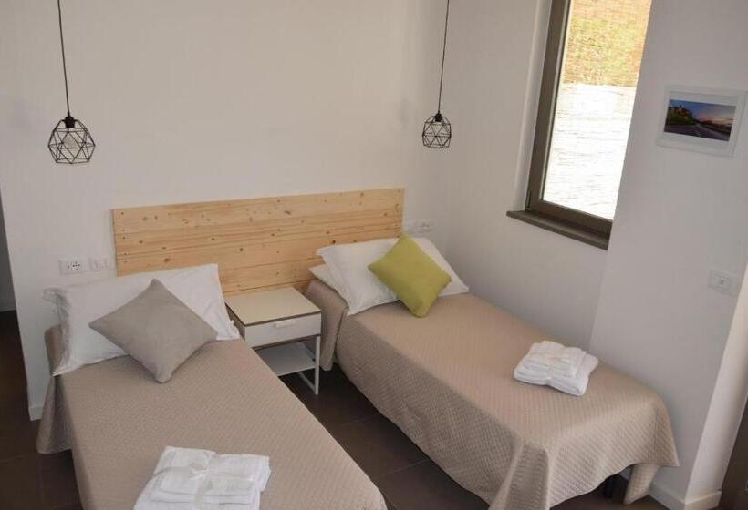 Номер Стандарт Трехместный, B&b Nicole