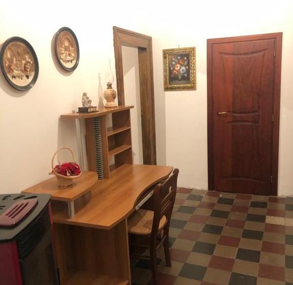 Номер Стандарт, Palazzo Stillitano Classificazione 3 Sorrisi