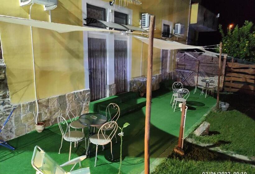 اتاق لوکس, Una Terrazza Sul Mare