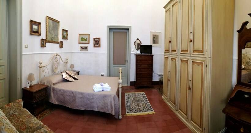 اتاق لوکس با بالکن, La Casa Di Marcello