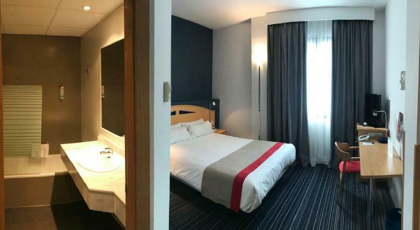 Quarto Estandar, Holiday Inn Express San Sebastian De Los Reyes, An Ihg