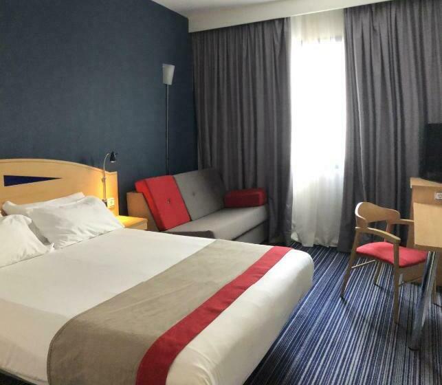 Quarto Familiar, Holiday Inn Express San Sebastian De Los Reyes, An Ihg