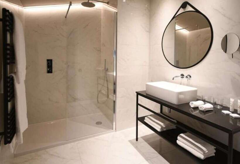 Номер Deluxe, La Maison Bordeaux